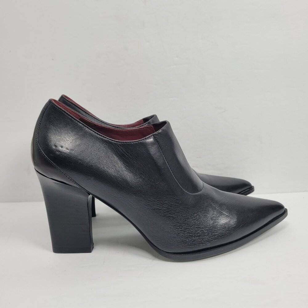 Donald Pliner Women's Black Leather Pointed Toe Block Heel Shoes US Size 7B